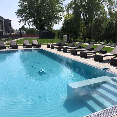 25H Spa-Residenz Best Sleep Privat Garden & Pools Neusiedl am See Extérieur photo