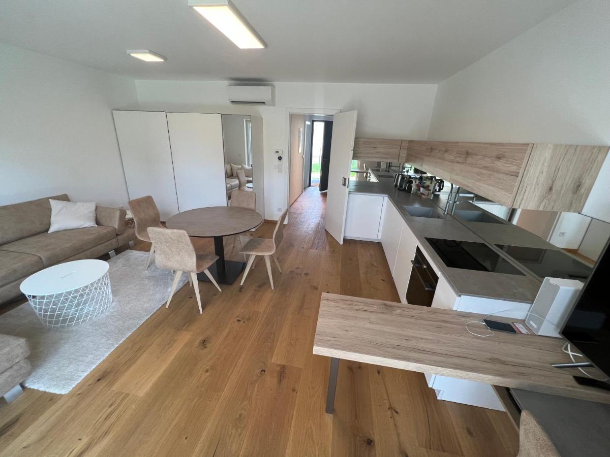 25H Spa-Residenz Best Sleep Privat Garden & Pools Neusiedl am See Extérieur photo