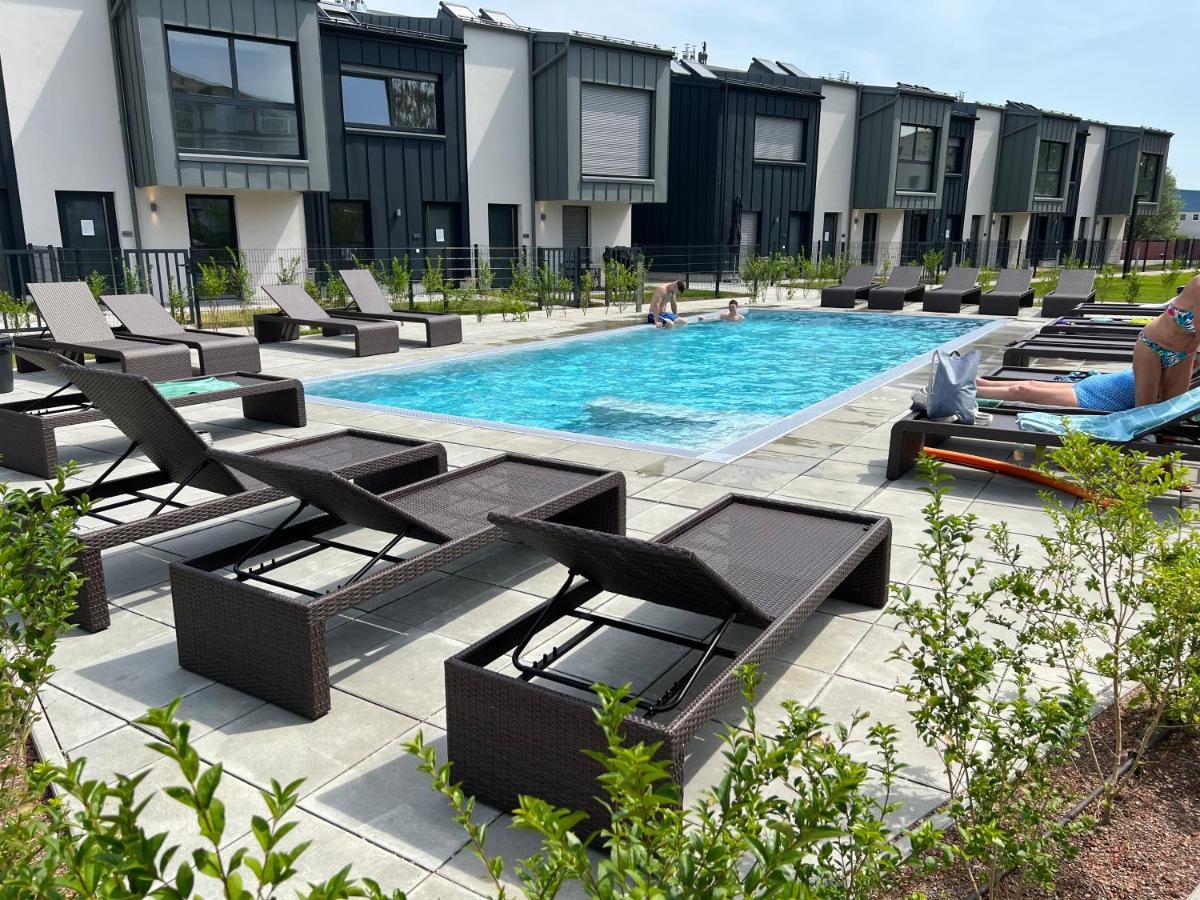 25H Spa-Residenz Best Sleep Privat Garden & Pools Neusiedl am See Extérieur photo