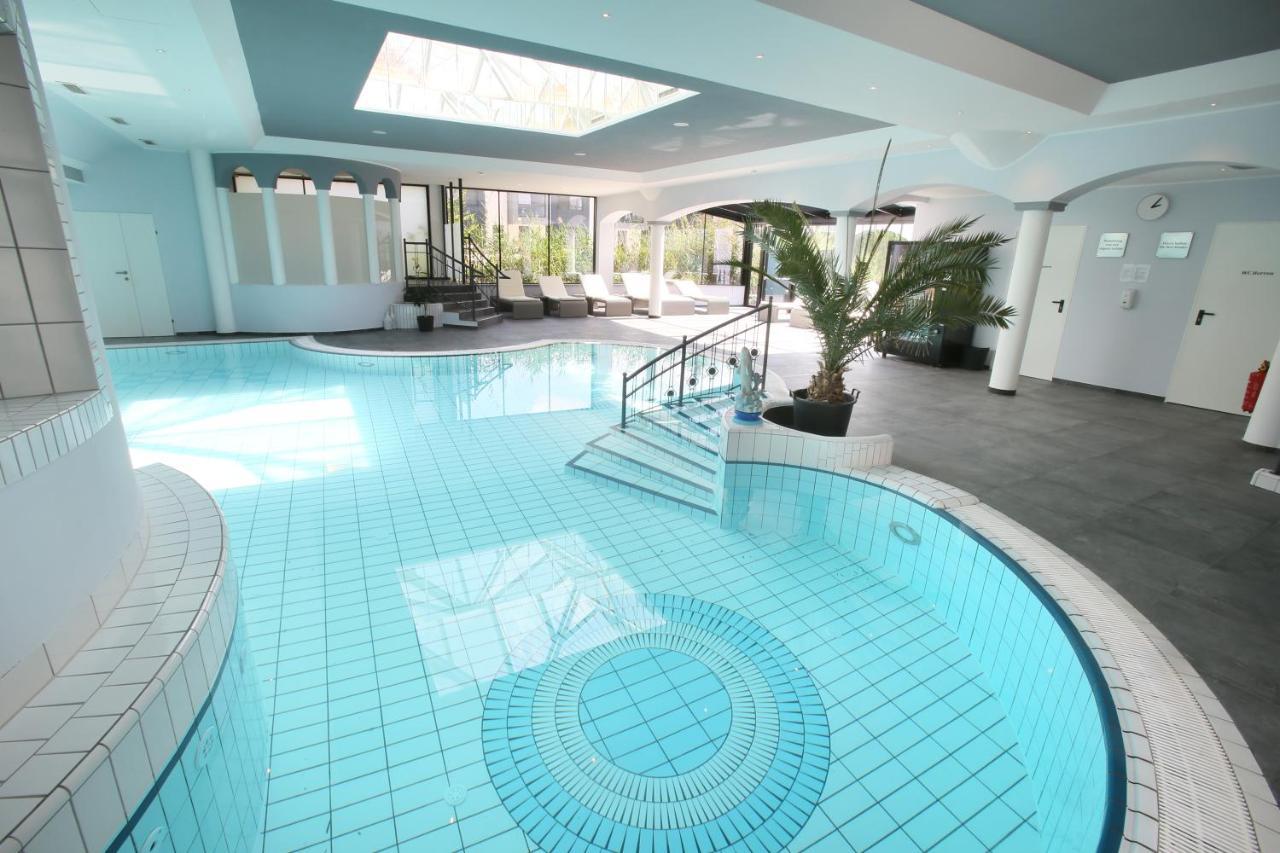 25H Spa-Residenz Best Sleep Privat Garden & Pools Neusiedl am See Extérieur photo