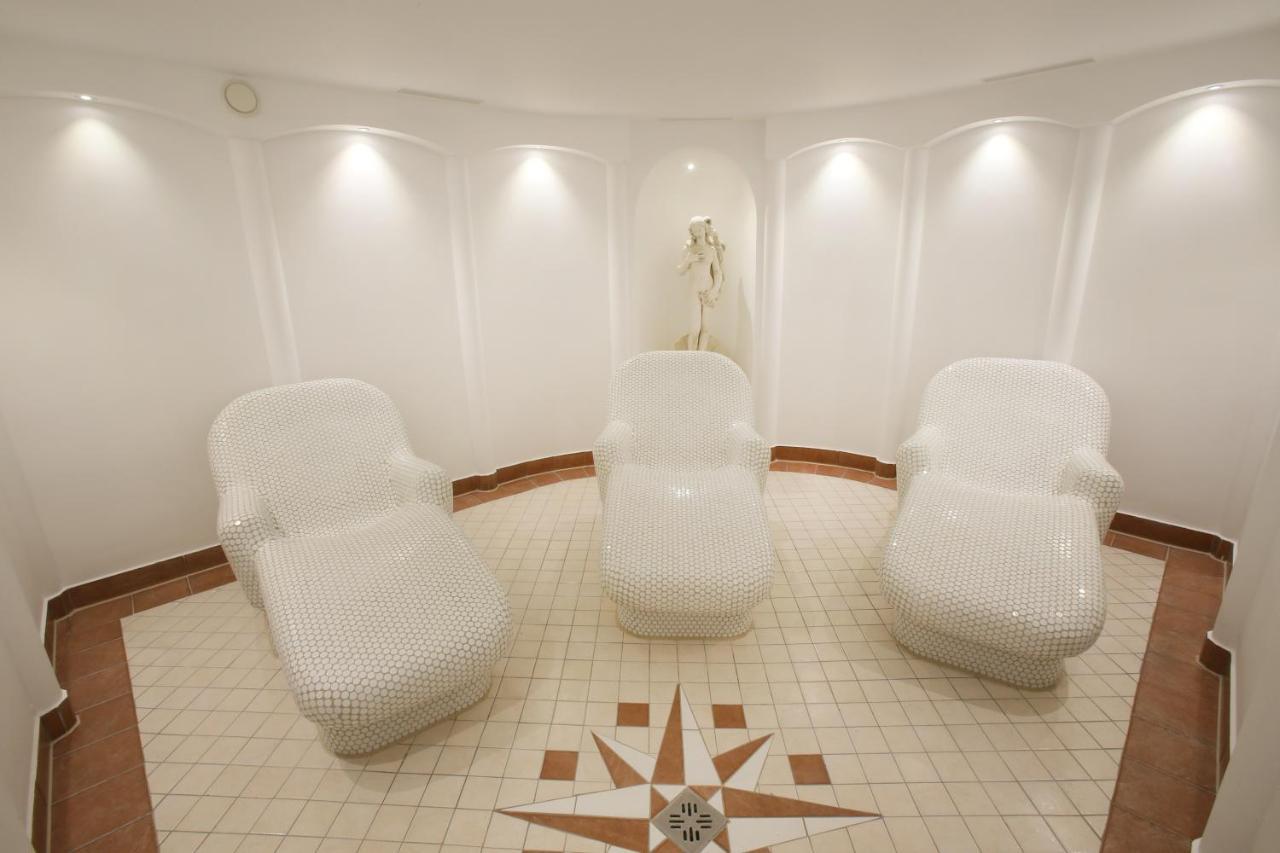 25H Spa-Residenz Best Sleep Privat Garden & Pools Neusiedl am See Extérieur photo